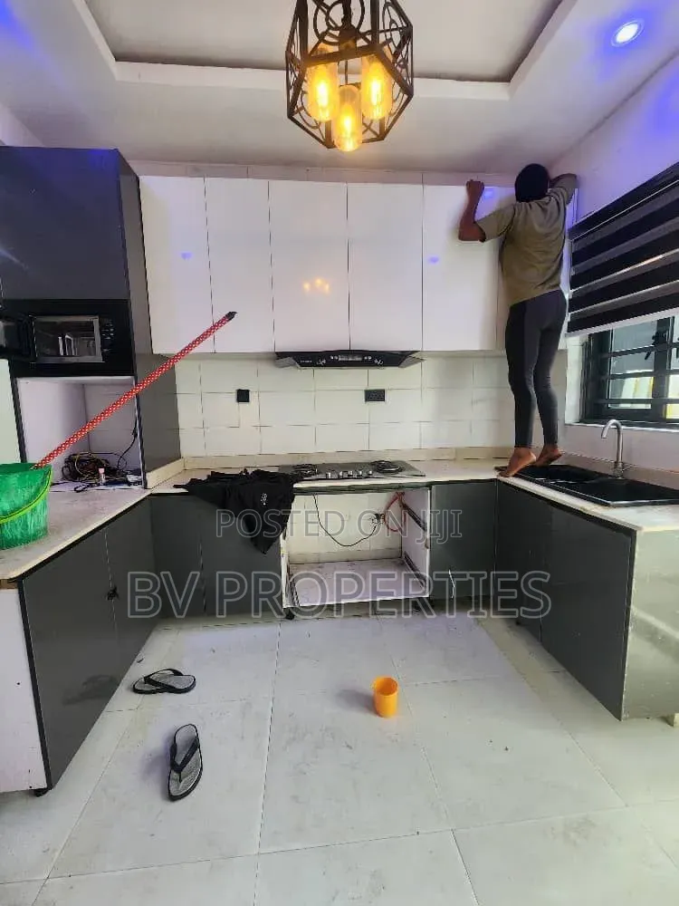2bdrm Apartment in Ikate for rent in Ikate