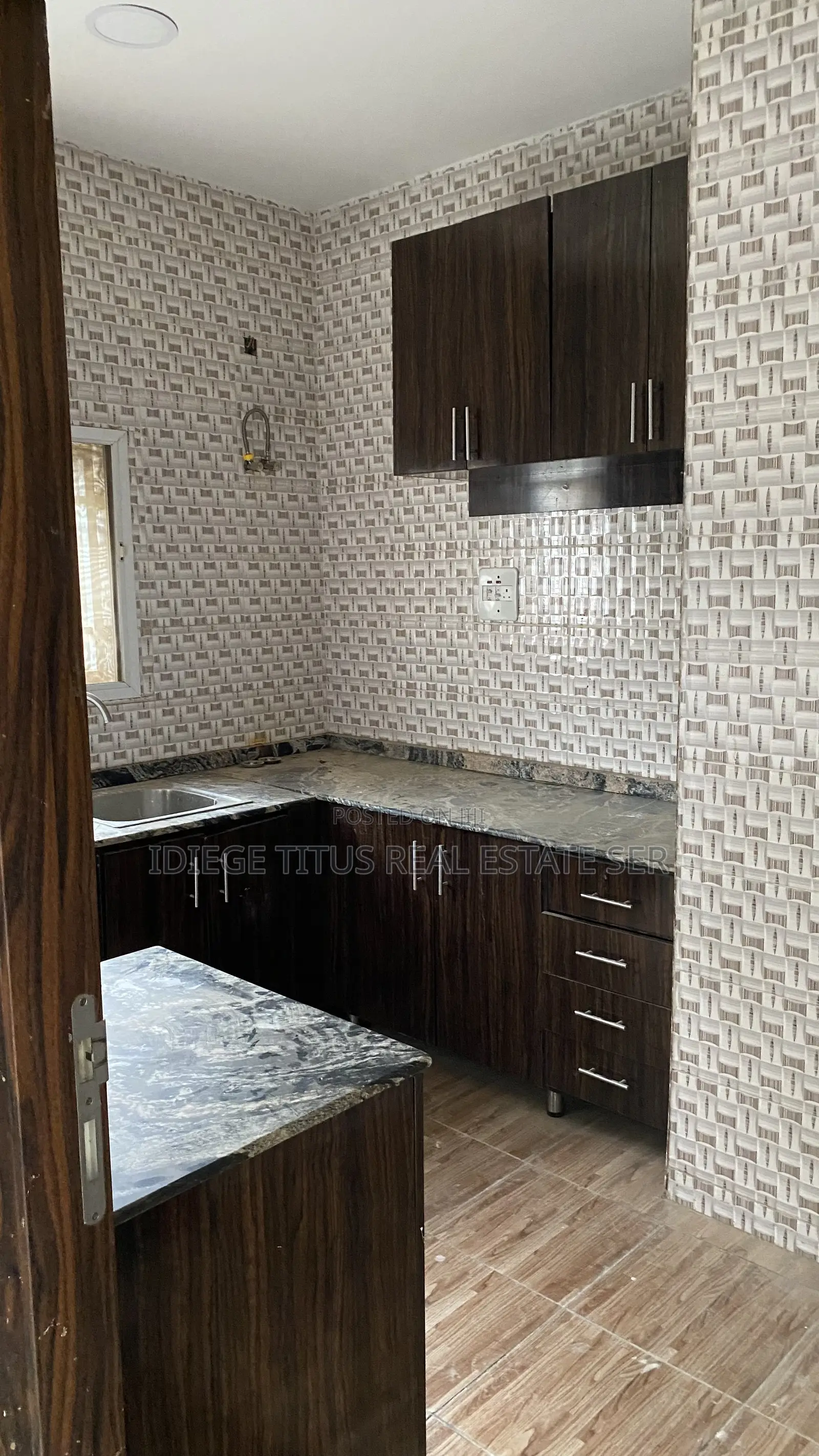 2bdrm Block of Flats in By Aduvie School, Jahi for rent in Jahi