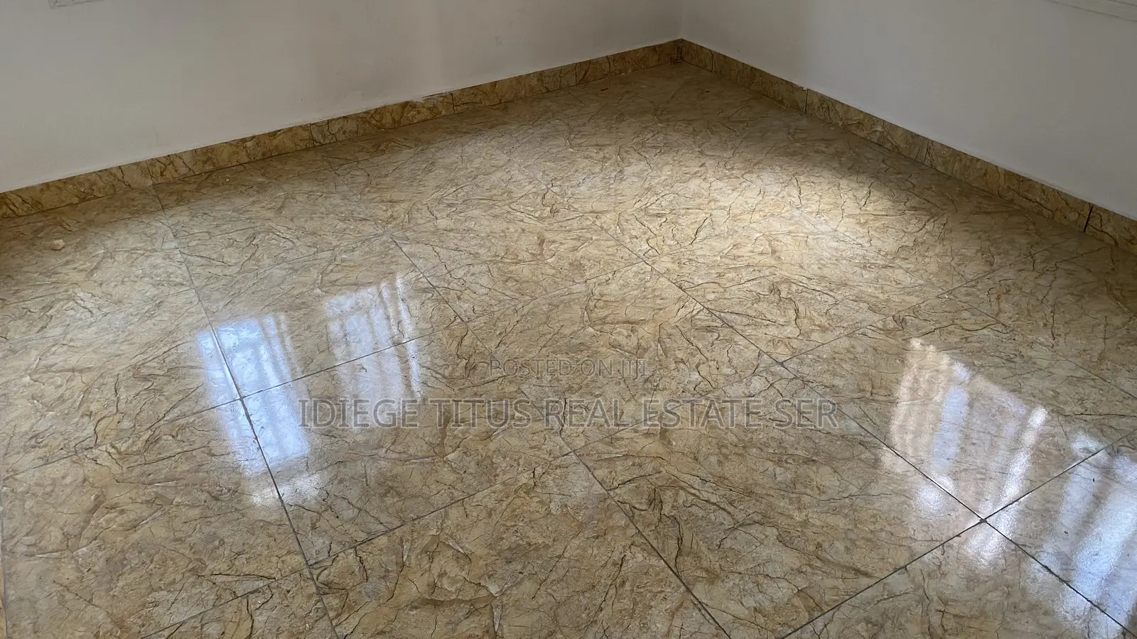 2bdrm Block of Flats in By Aduvie School, Jahi for rent in Jahi