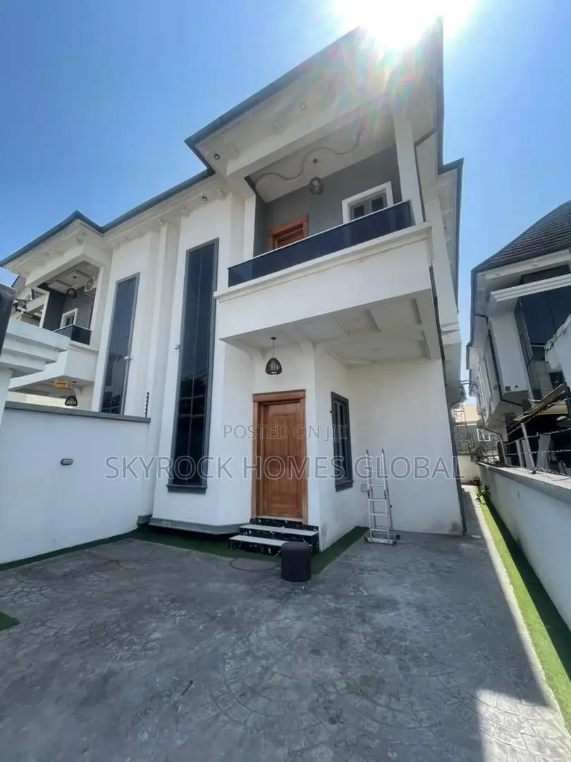4bdrm Duplex in Osapa london for sale in Osapa london