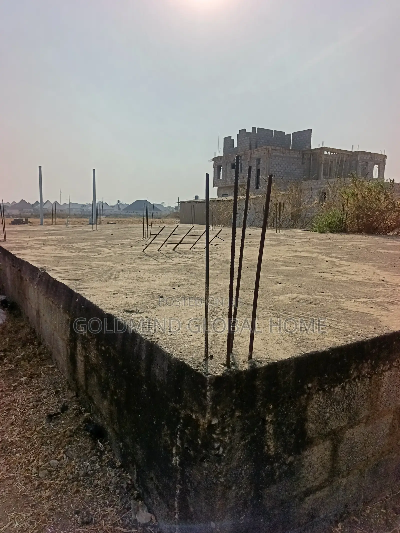 Estate Land in Idu, Abuja. 5bedroom Duplex With B.Q in Idu Industrial