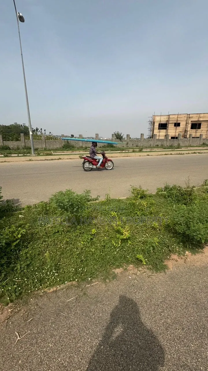 1.2 Hectare of Land Available for Sale at Idu Main in Idu