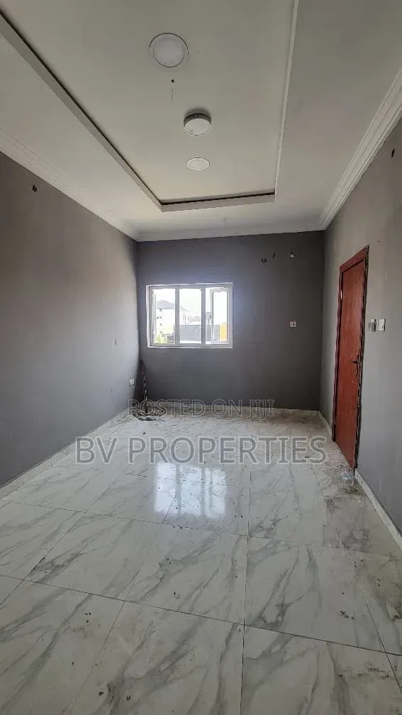 3bdrm Apartment in Lekki Phase 2 for rent in Lekki Phase 2