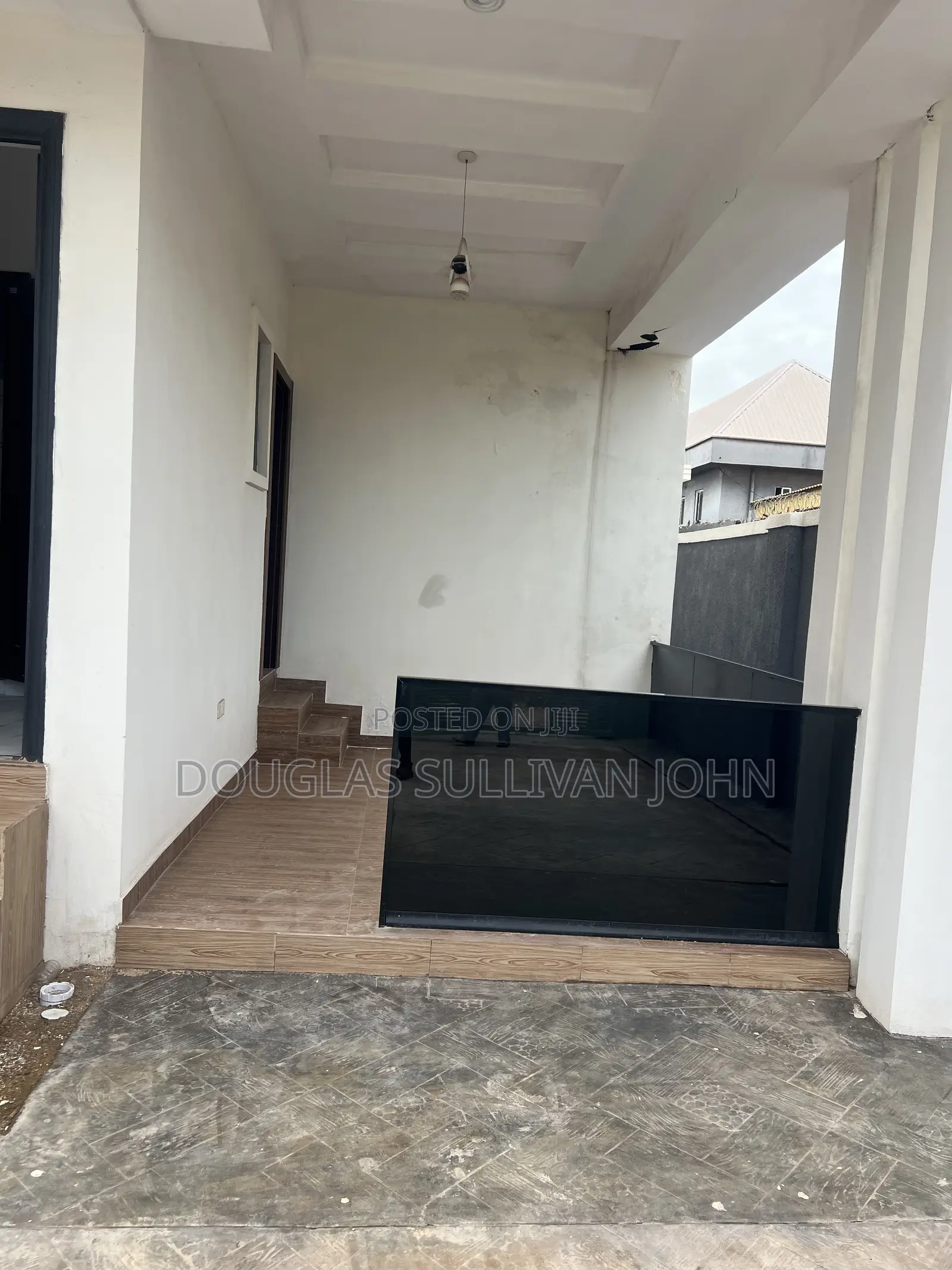 4bdrm Bungalow in Anamco Airport Road, Enugu for sale in Enugu