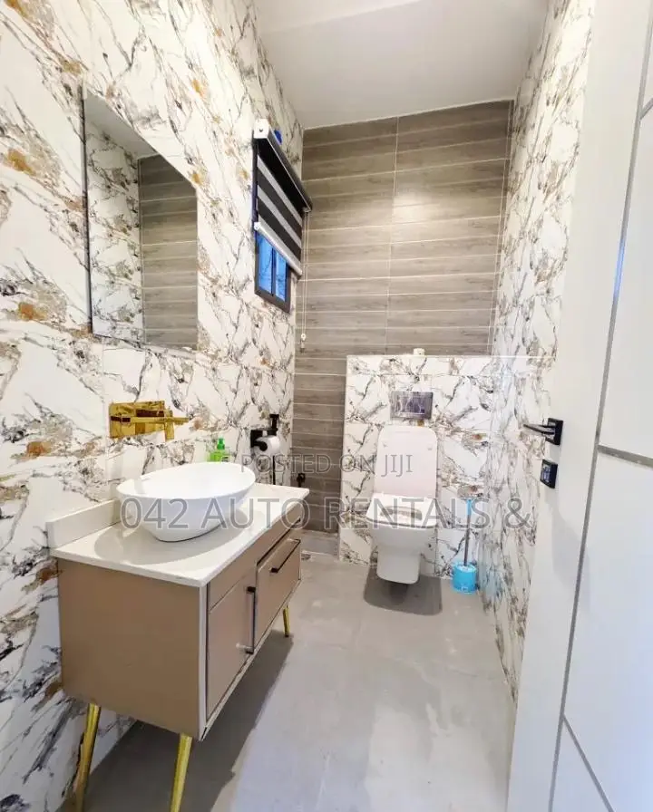 2 Bedroom Smart Apartment With Alexa, Ps5, Snooker, Elevator Tennis in Central Business District