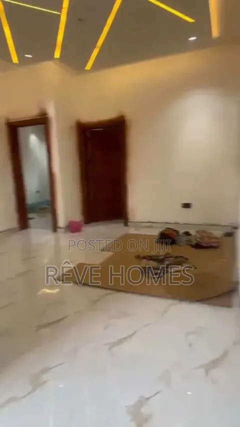 2bdrm Apartment in Gbagada, Soluyi for rent in Soluyi