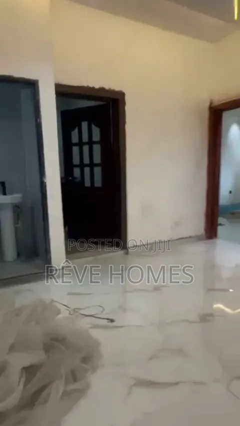 2bdrm Apartment in Gbagada, Soluyi for rent in Soluyi