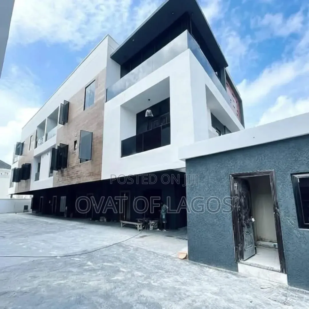 4bdrm Duplex in Lekki Phase 1 for sale in Lekki Phase 1