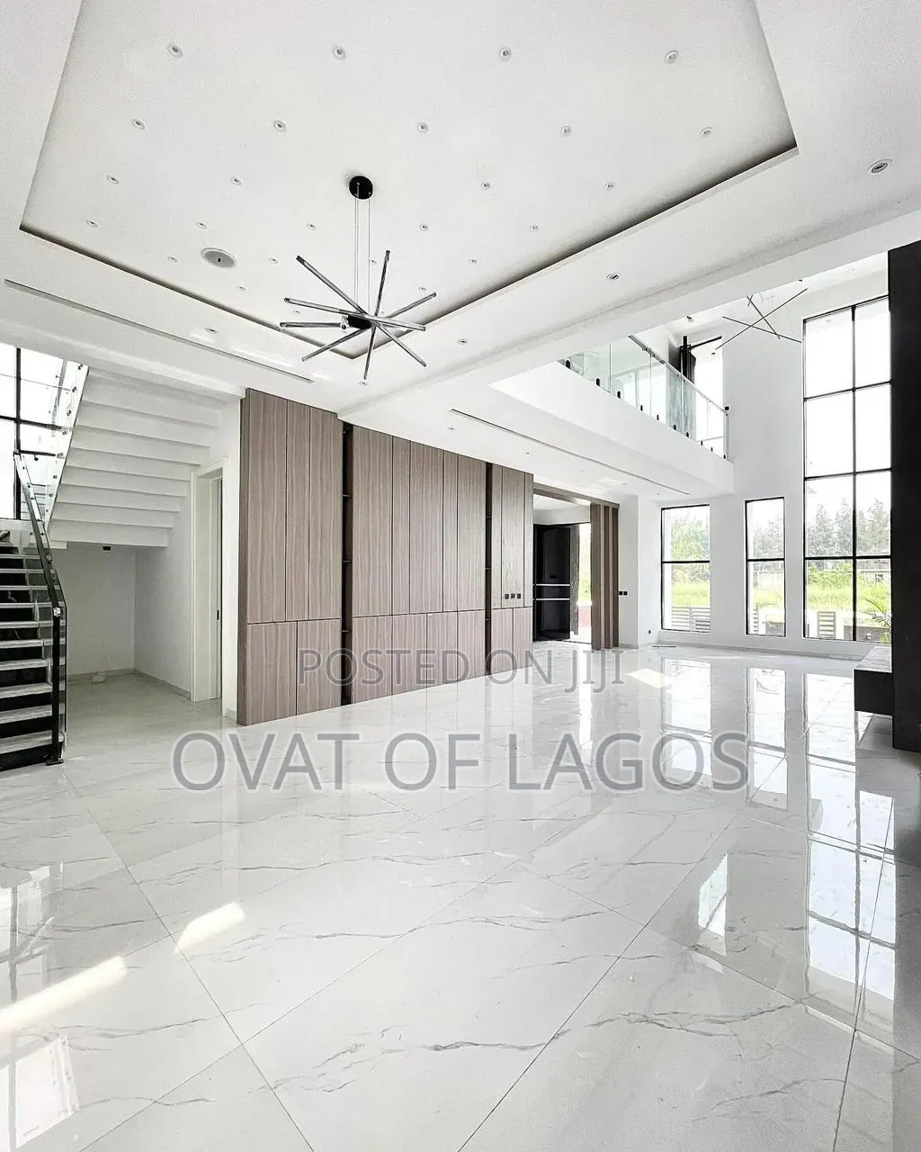 5bdrm Duplex in Megamound, Ikota for sale in Ikota