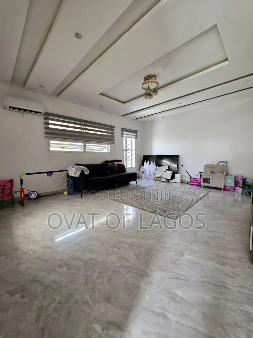 4bdrm Duplex in Ikate for sale in Ikate