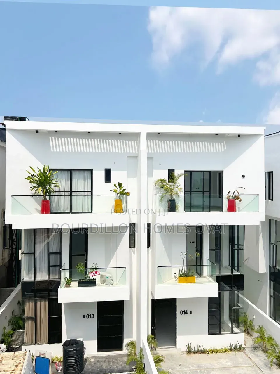 Luxury 4-bedroom Semi-detached Duplex With Bq in Lekki