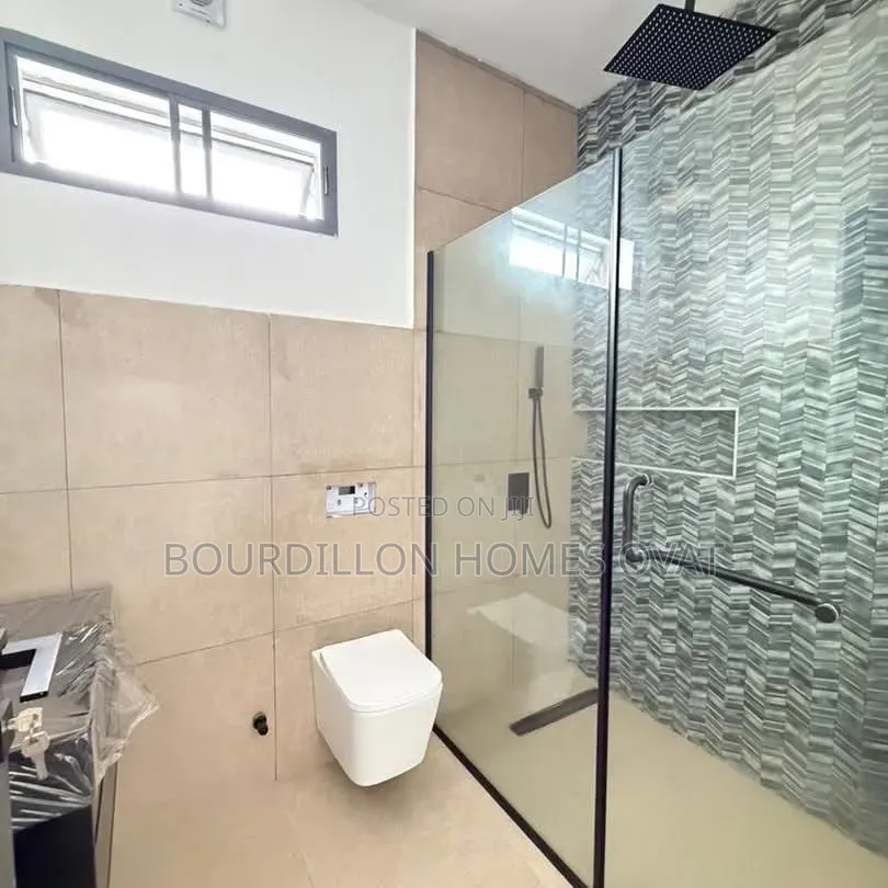 3bdrm Duplex in Lekki Phase 1 for sale in Lekki Phase 1