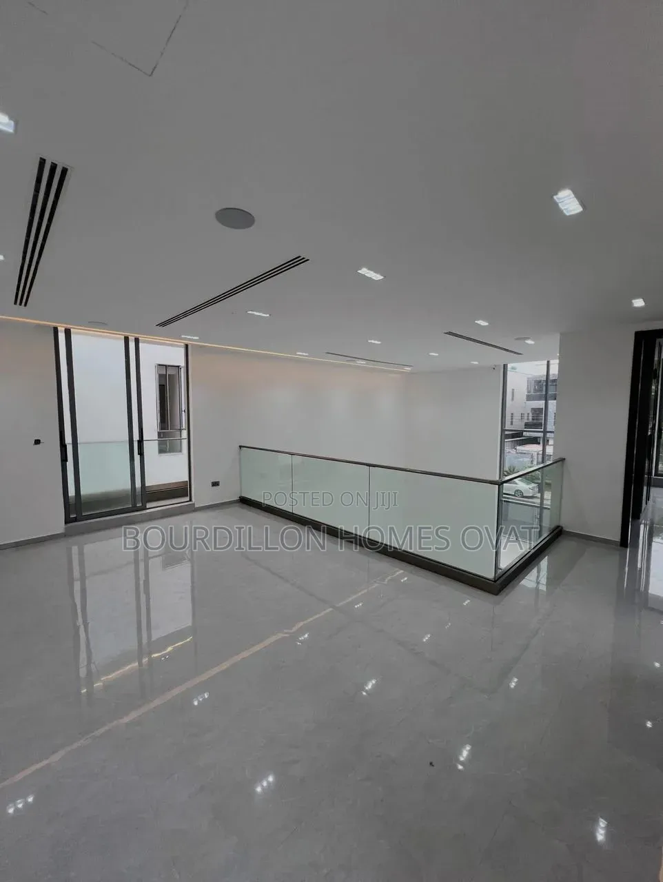 5bdrm Duplex in Ikoyi Lagos State for sale in Ikoyi S.W
