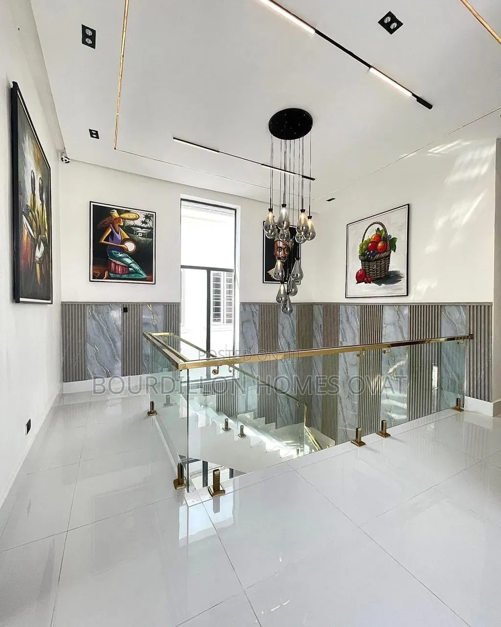 5bdrm Duplex in Chevron Toll Gate for sale in Chevron