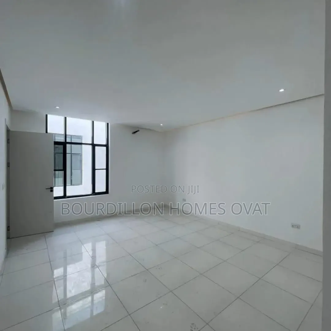 4bdrm Duplex in Ikate Lekki Lagos for sale in Ikate