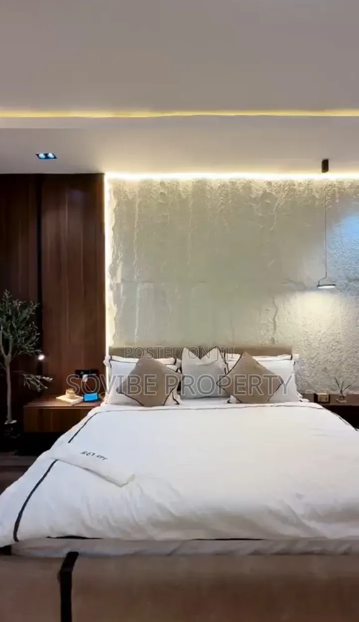 Furnished 2bdrm Duplex in Palm Spring, Ikate for sale in Ikate