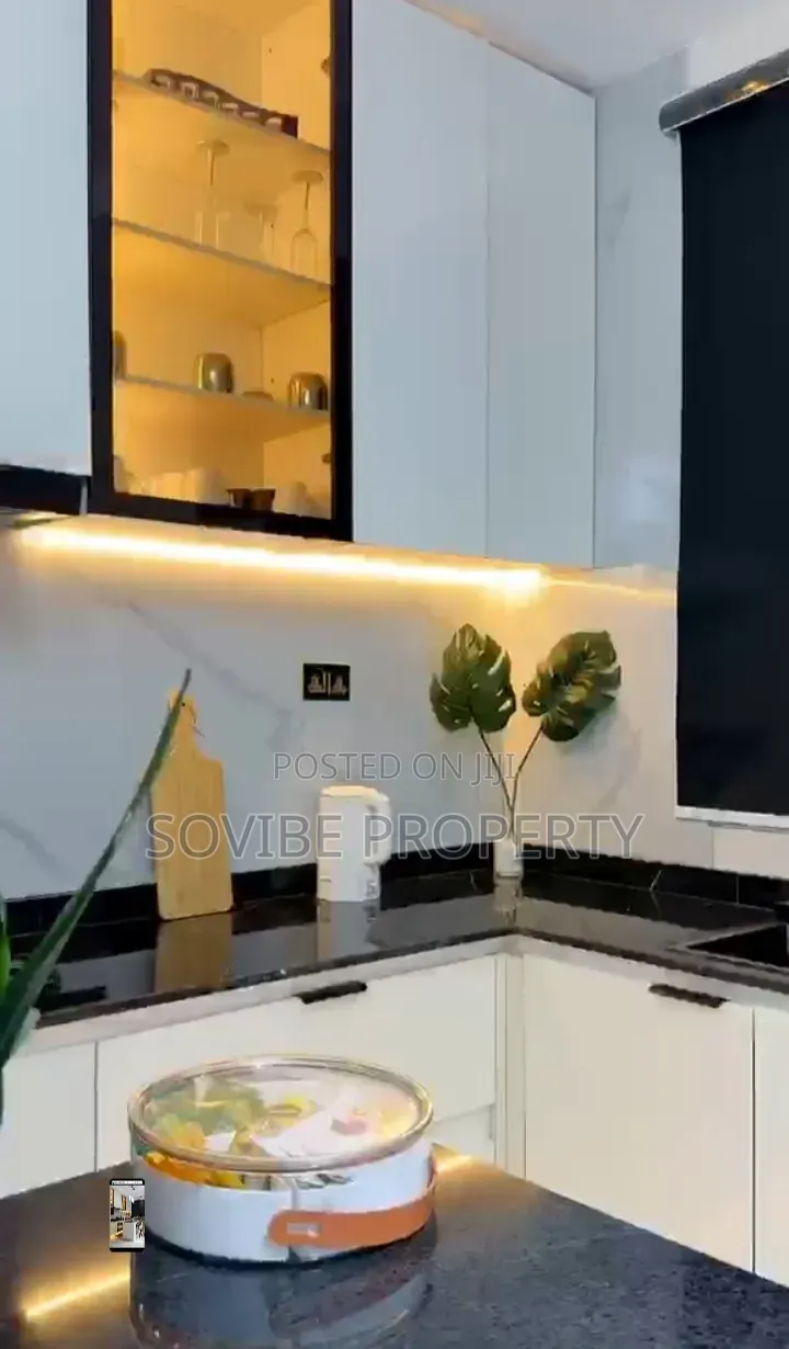 Furnished 2bdrm Duplex in Palm Spring, Ikate for sale in Ikate