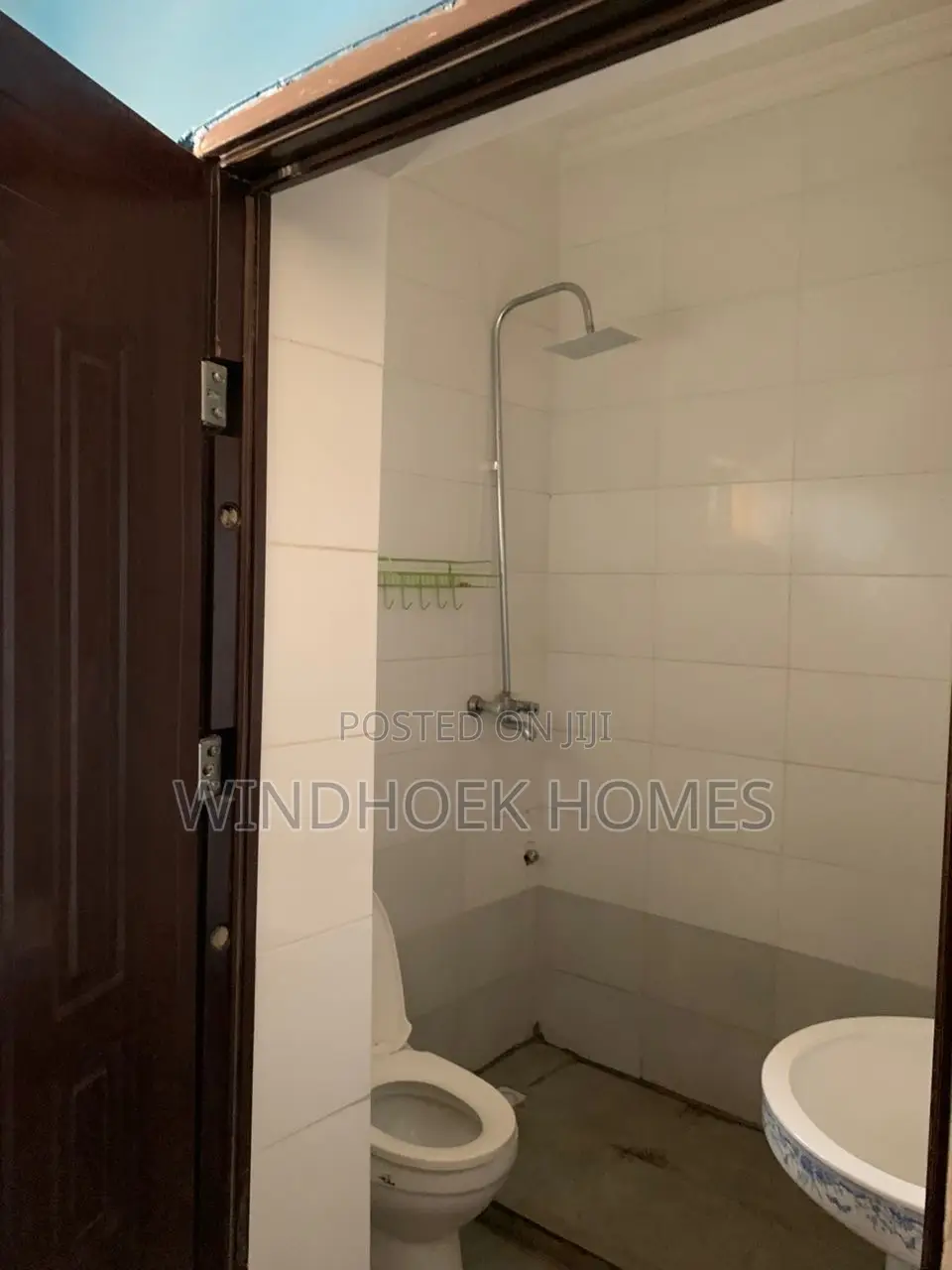 3bdrm Block of Flats in Area 3 for rent in Area 3