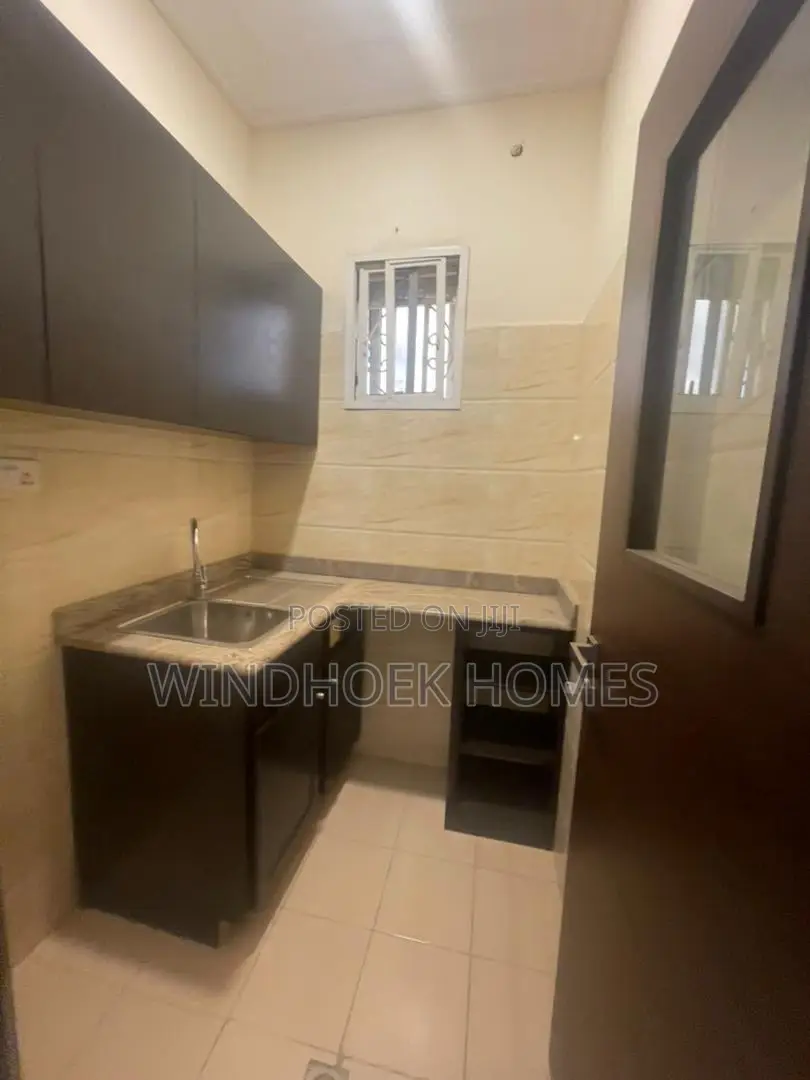 5bdrm Duplex in Kado for rent in Kado