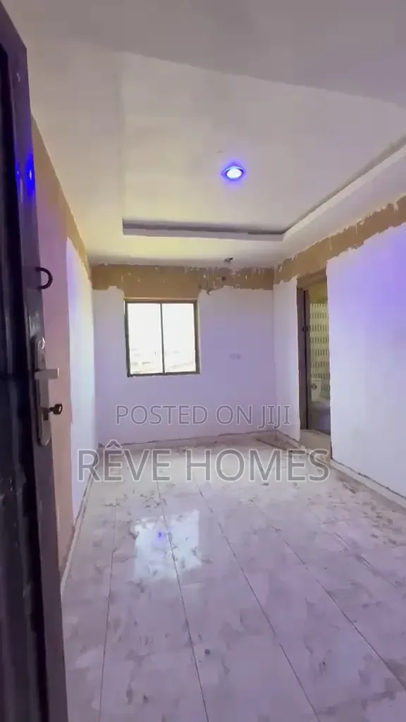Studio Apartment in Awoyokun, Ikorodu Road / Ilupeju for rent in Ikorodu Road / Ilupeju
