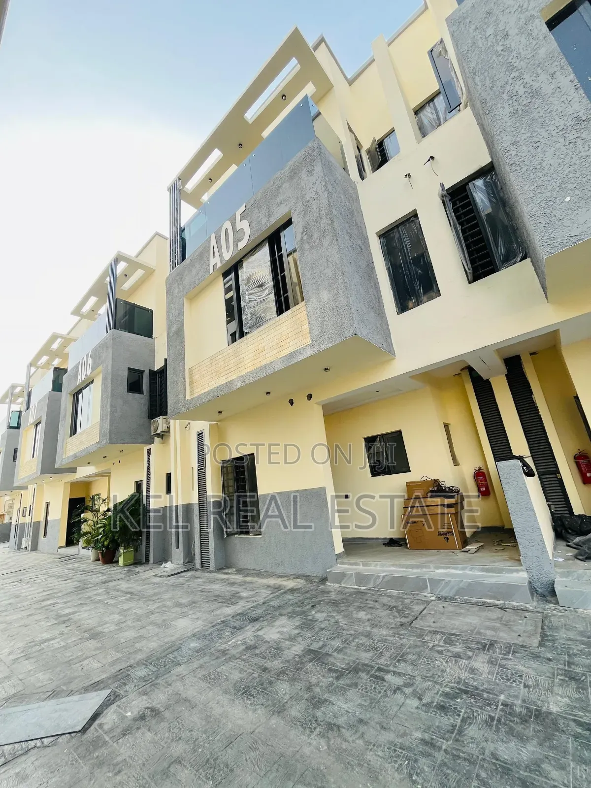 4bdrm Duplex in Ikeja GRA for sale in Ikeja GRA
