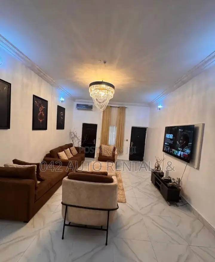 3 Bedroom Apartment in Garki With a Swimming Pool in Garki 2