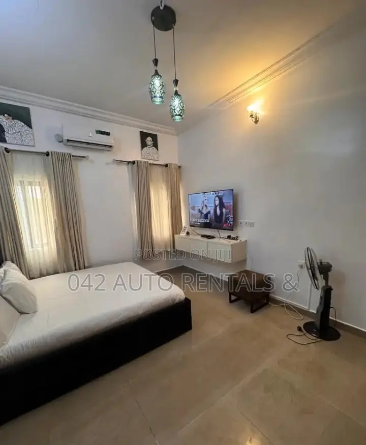 3 Bedroom Apartment in Garki With a Swimming Pool in Garki 2