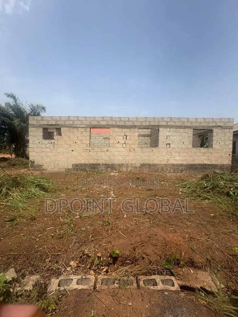 3bdrm Bungalow in Not Estate At The, Ijede / Ikorodu for sale in Ijede / Ikorodu