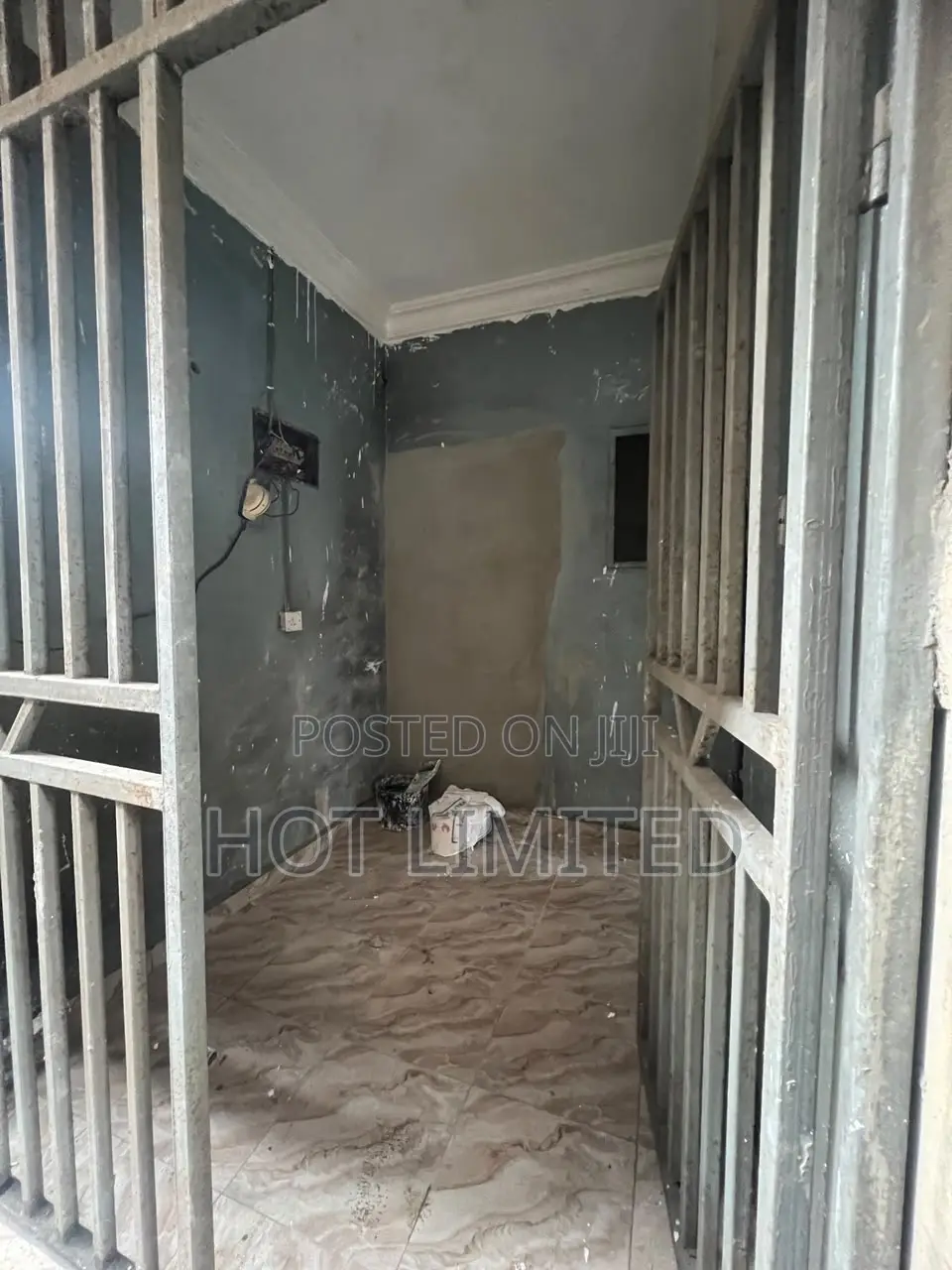2bdrm Block of Flats in Pen Cinema for rent in Pen Cinema