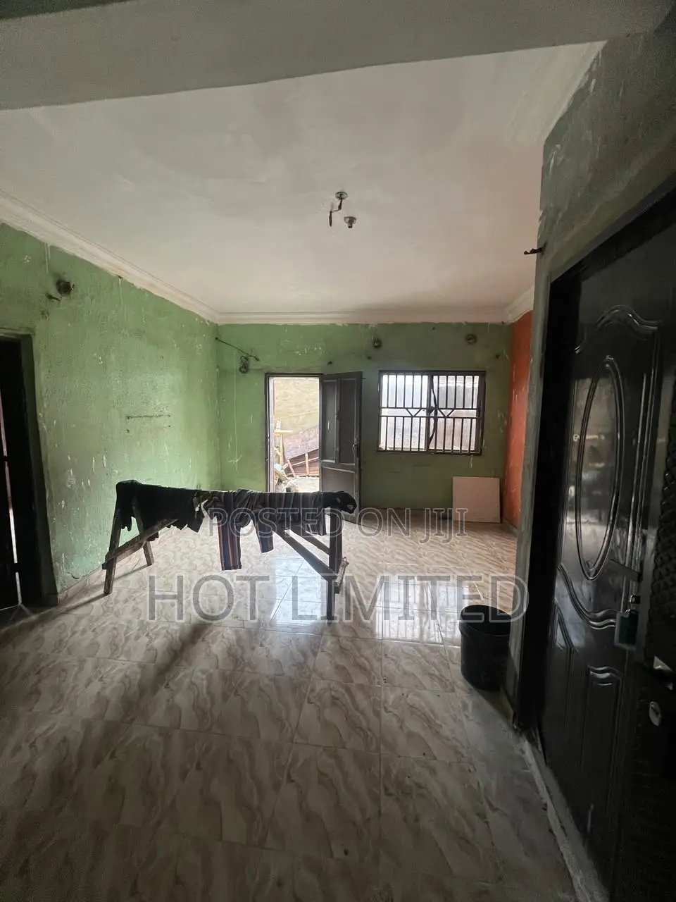 2bdrm Block of Flats in Pen Cinema for rent in Pen Cinema