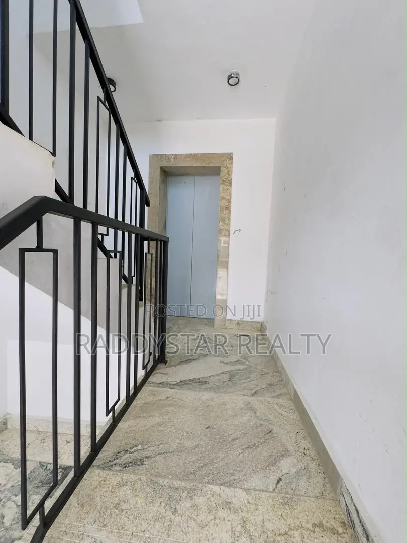 3bdrm Apartment in Ikeja for sale in Ikeja