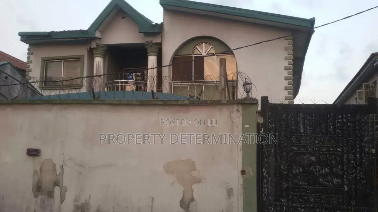 3bdrm Block of Flats in Awoyaya for sale in Awoyaya