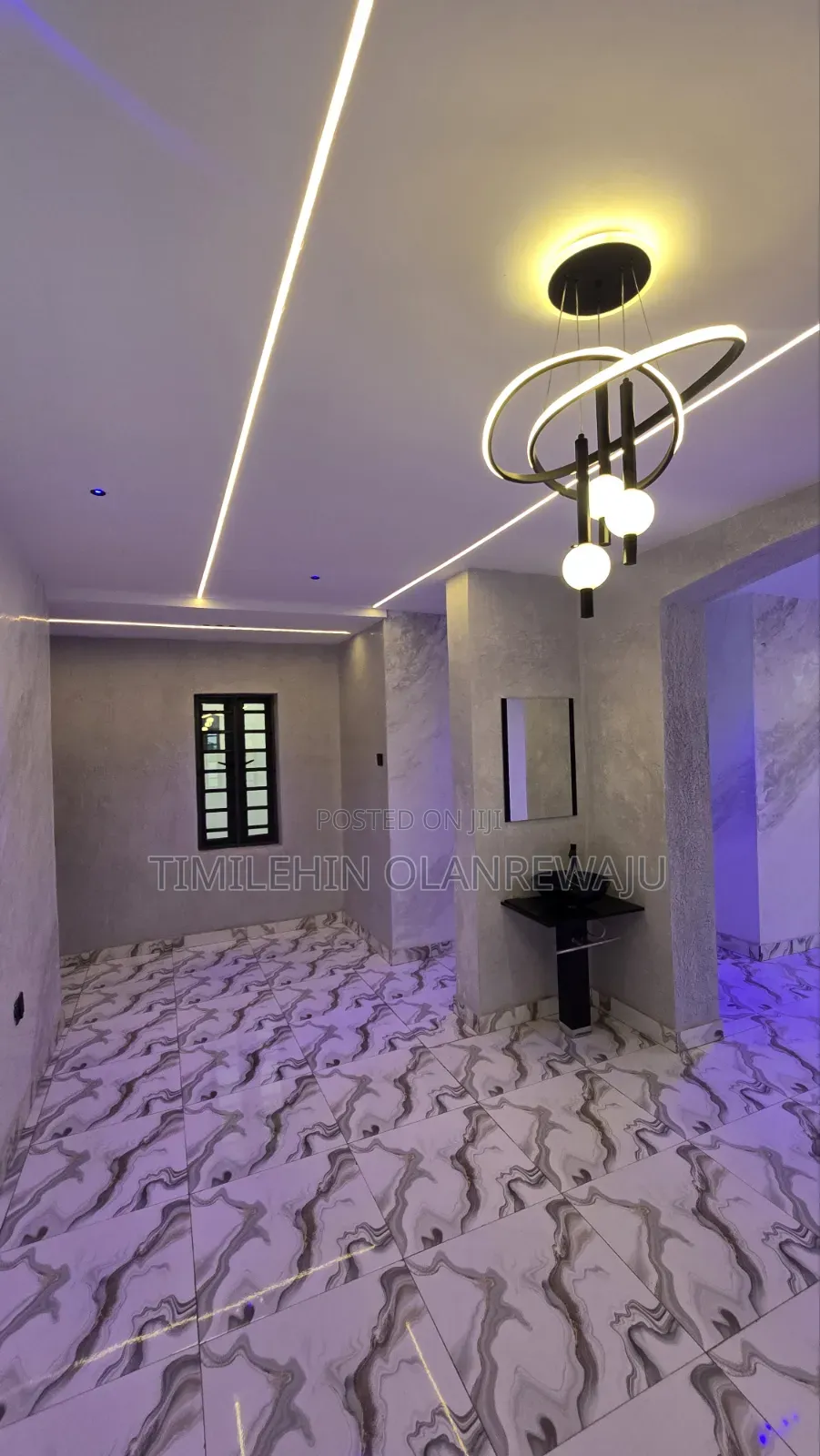 5bdrm Duplex in Jericho for sale in Jericho