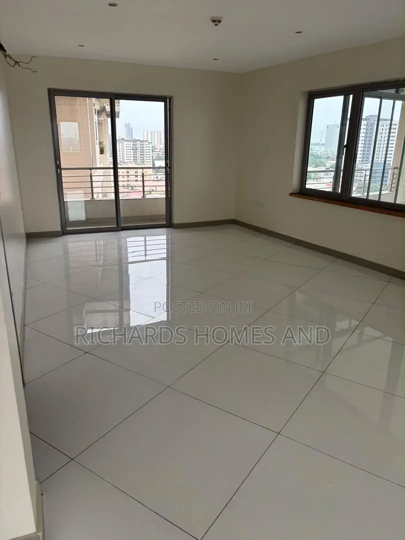 4bdrm Penthouse in Ahmadu Bello Way for rent in Ahmadu Bello Way