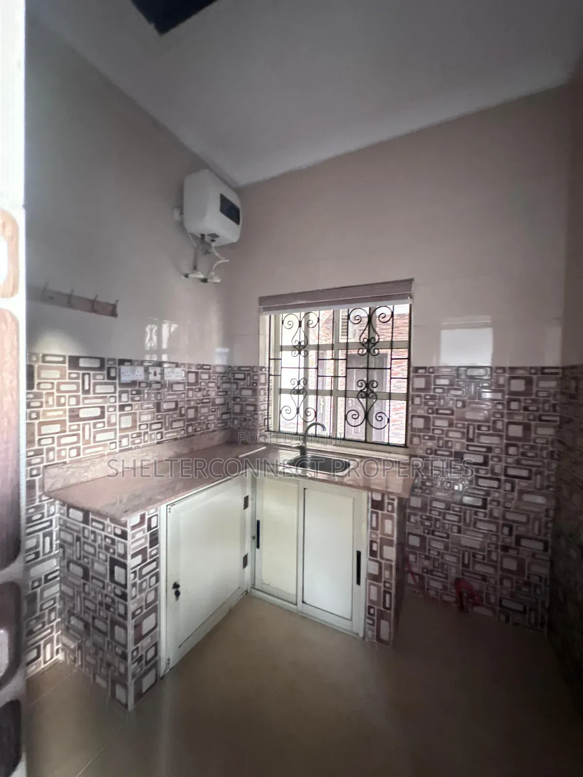 1bdrm Apartment in Agungi for rent in Agungi
