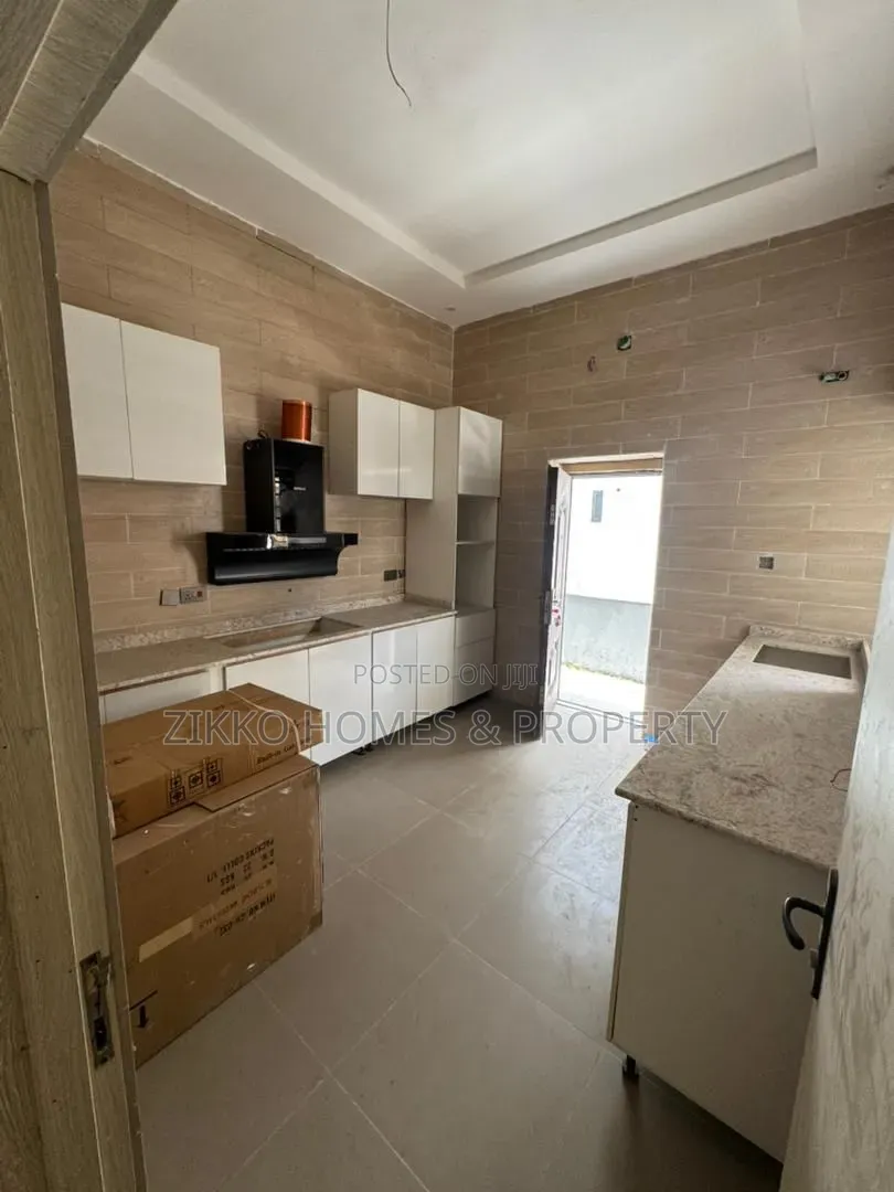 4bdrm Duplex in Harris Drive, VGC / Ajah for sale in VGC / Ajah