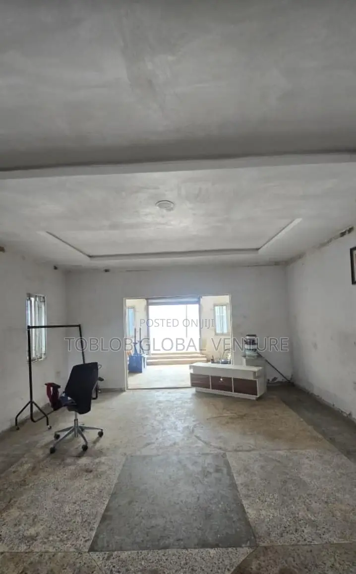 Spacious Office Space For Rent in Basorun