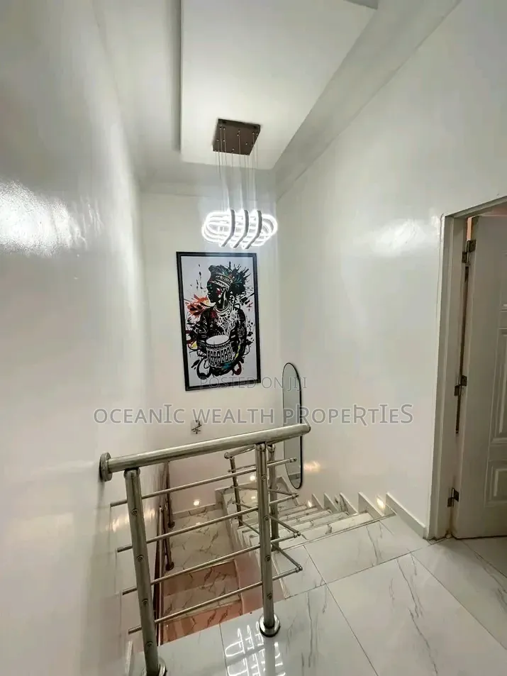 Furnished 2bdrm Duplex in Oluyole Extention, Ibadan for sale in Ibadan