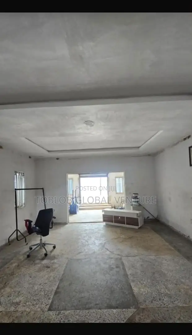 Spacious Office Space For Rent in Basorun