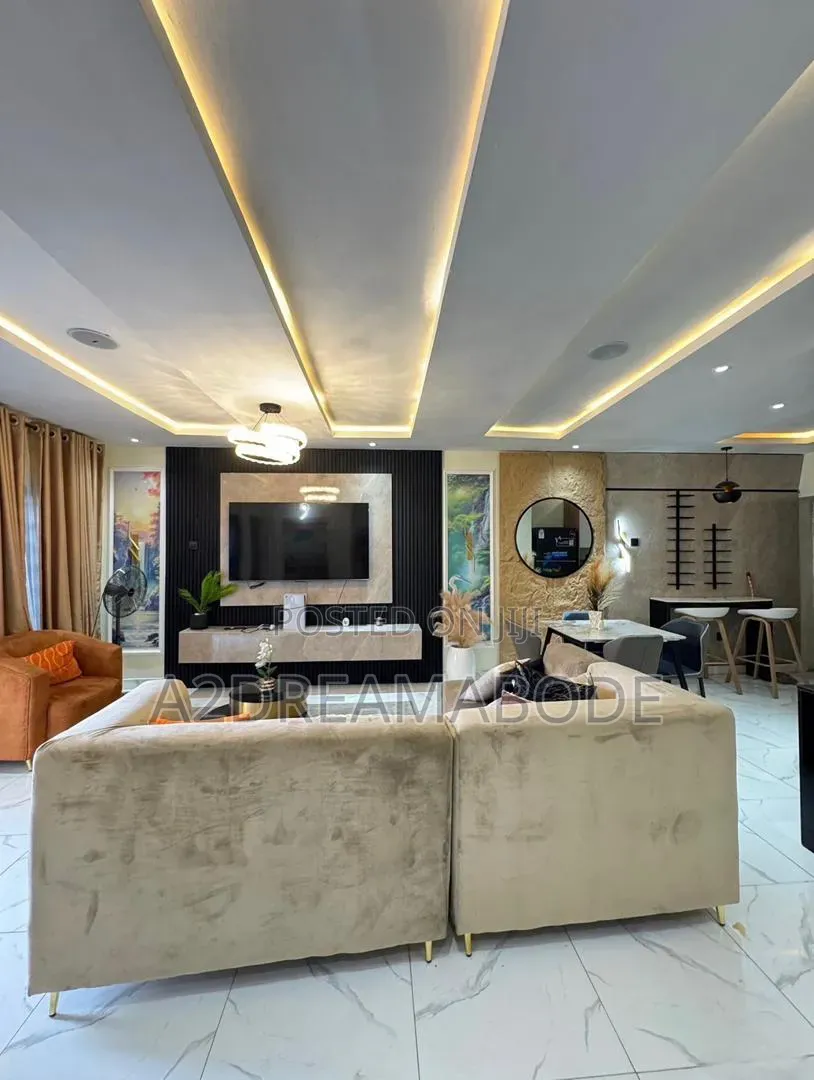 Furnished 3bdrm Apartment in Surulere for sale in Aguda / Surulere