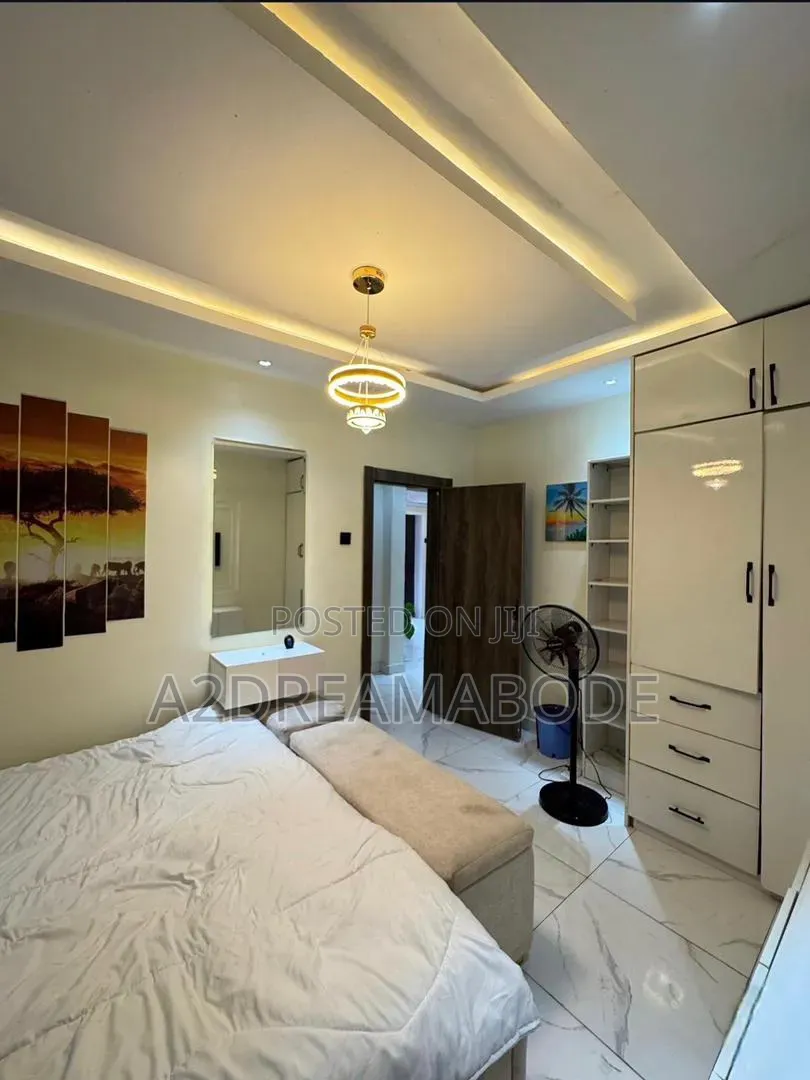 Furnished 3bdrm Apartment in Surulere for sale in Aguda / Surulere
