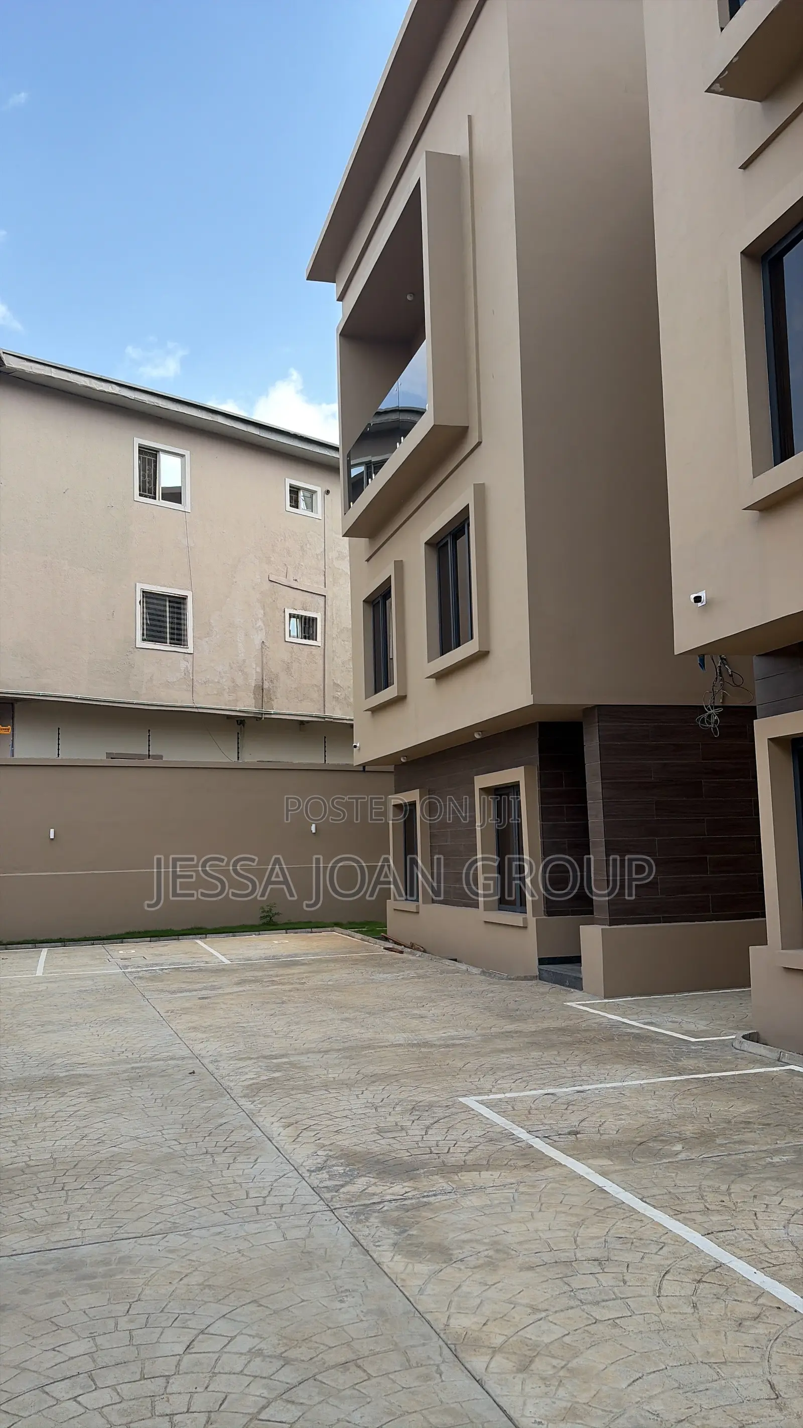 5bdrm Townhouse/Terrace in Jabi for sale in Jabi