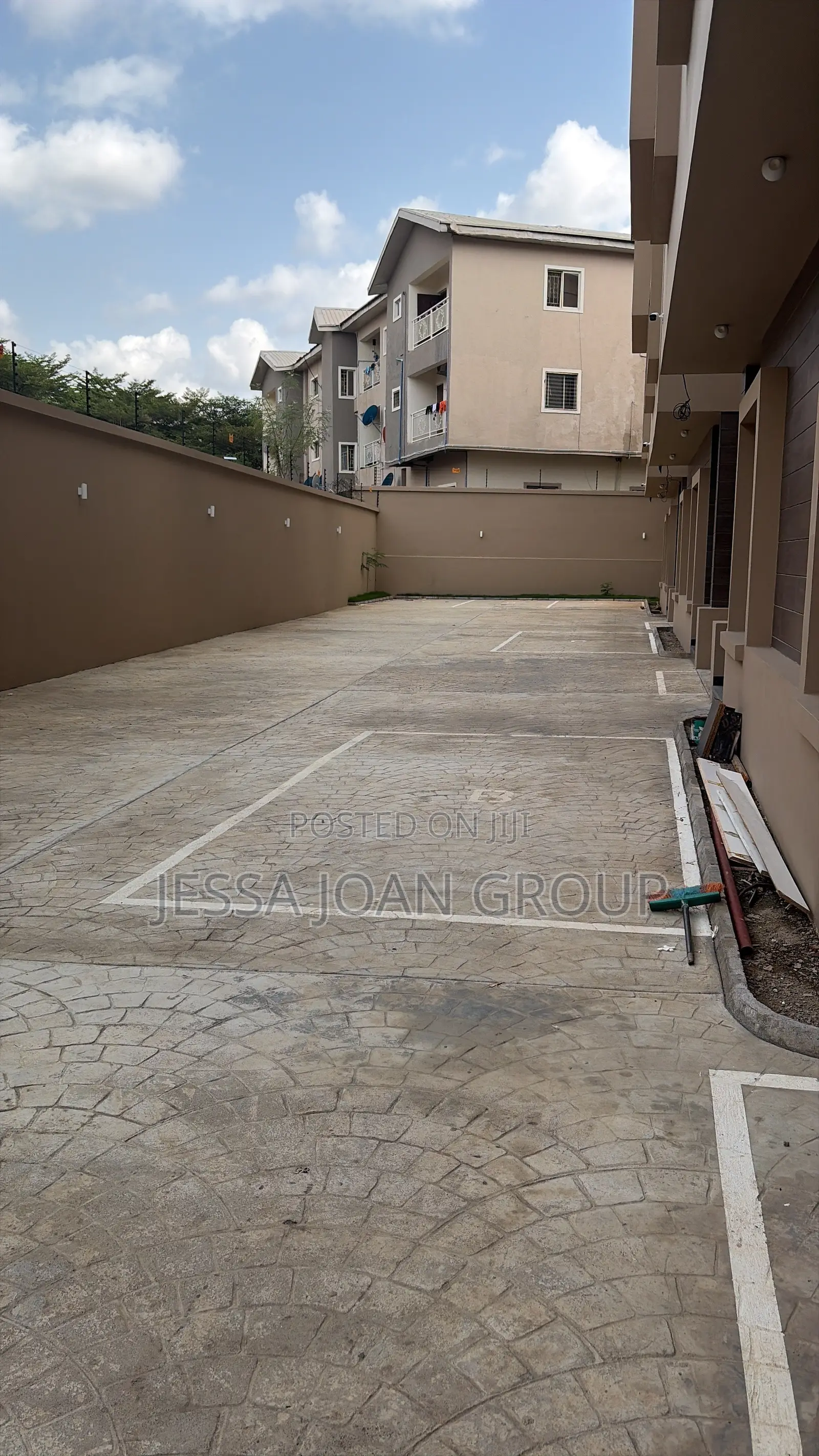 5bdrm Townhouse/Terrace in Jabi for sale in Jabi