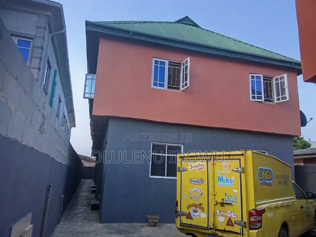Furnished 1bdrm Block of Flats in Ikotun / Ikotun/Igando for sale in Ikotun / Ikotun/Igando