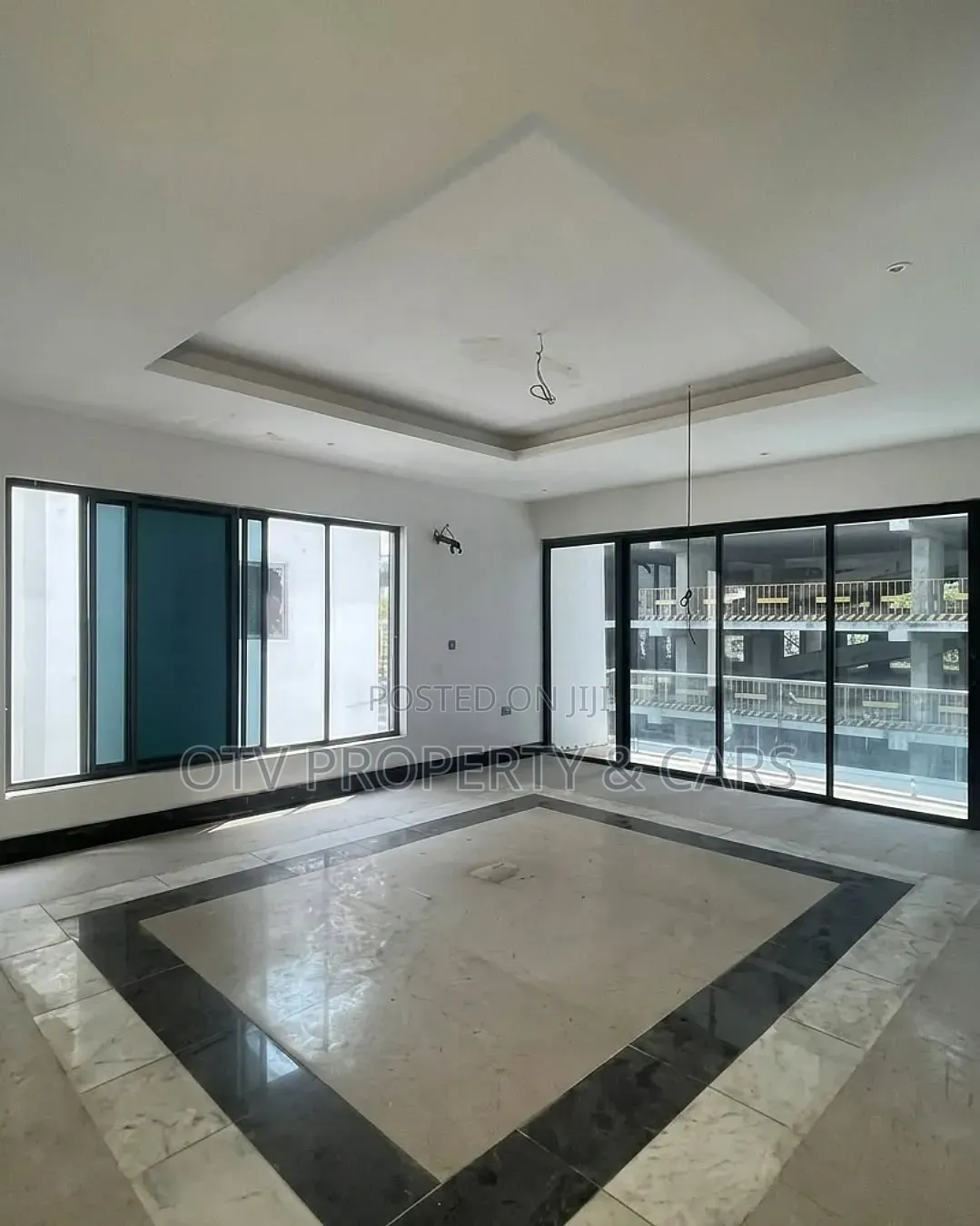 5bdrm Duplex in Banana Island for sale in Banana Island