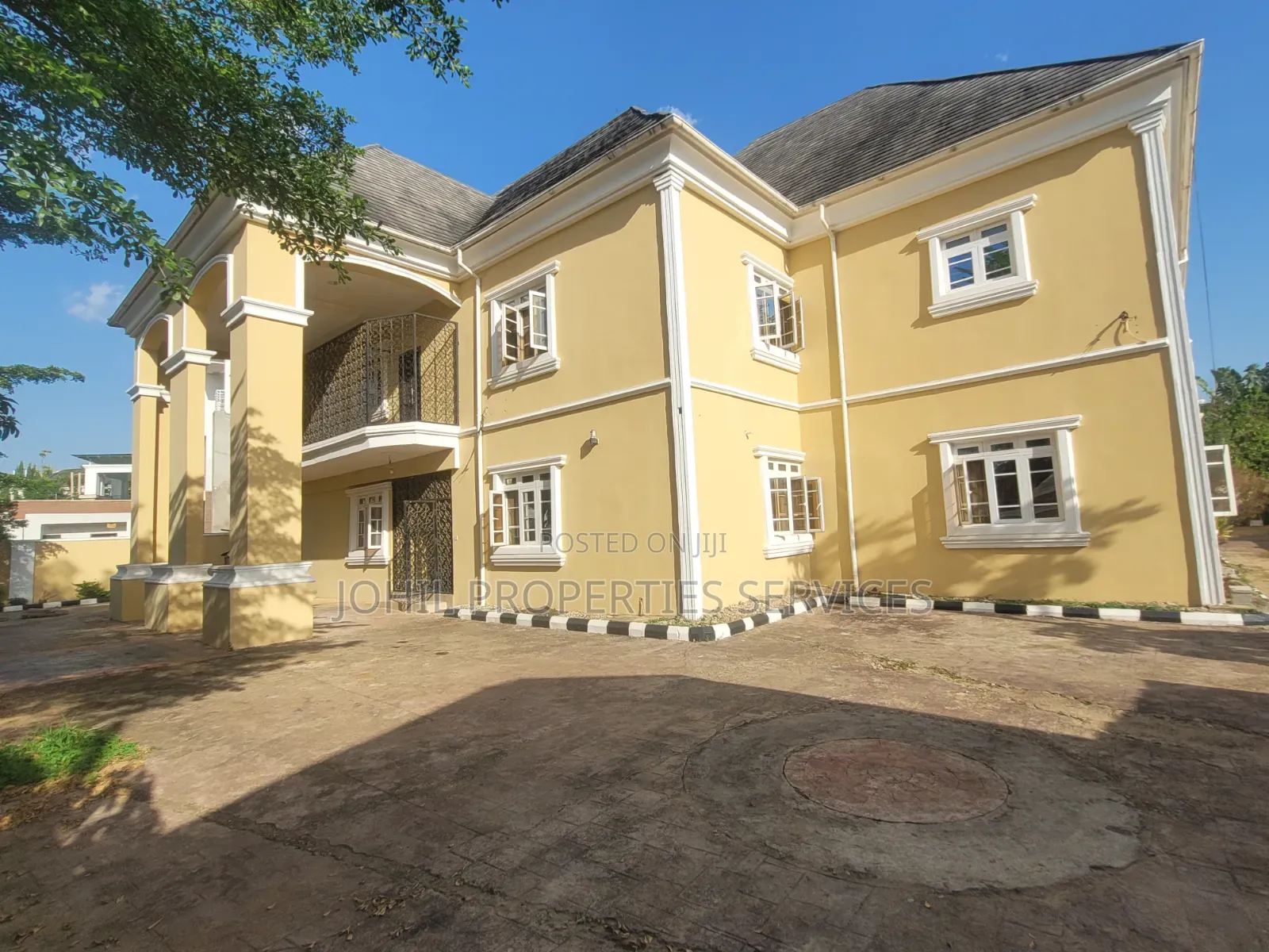 8bdrm Duplex in Guzape District for rent in Guzape District