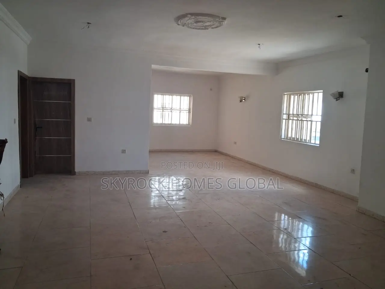 3bdrm Block of Flats in Agungi for rent in Agungi