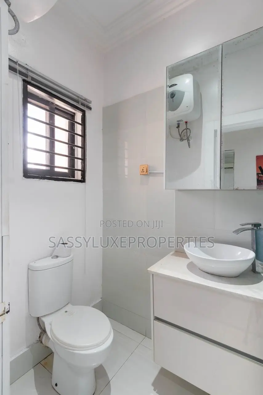Cozy 3 Bedroom With Pool,Gym,Snooker,Ps5,Minimart in Lagos State