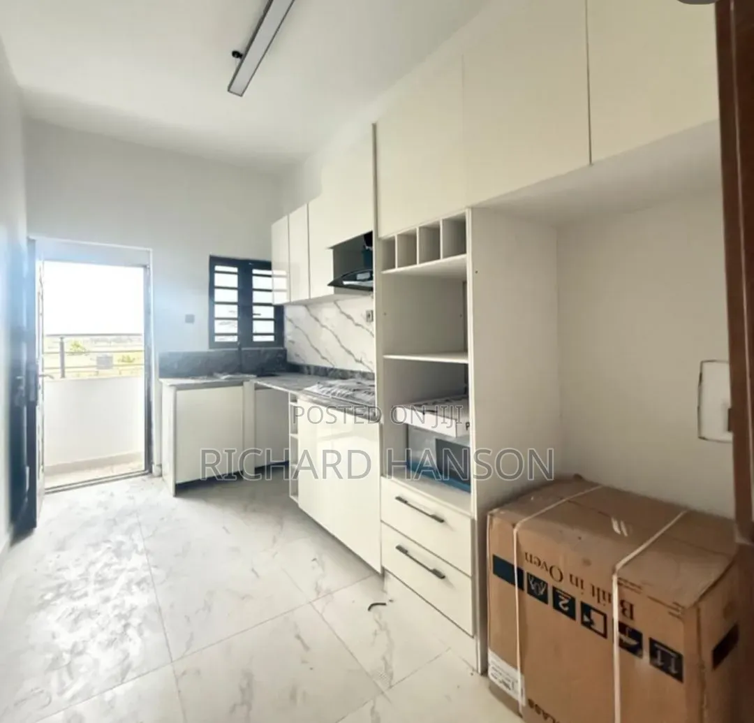 Mini Flat in Ologolo for rent in Ologolo