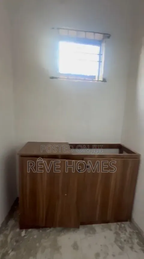 Studio Apartment in Pedro, Ebute Metta for rent in Ebute Metta